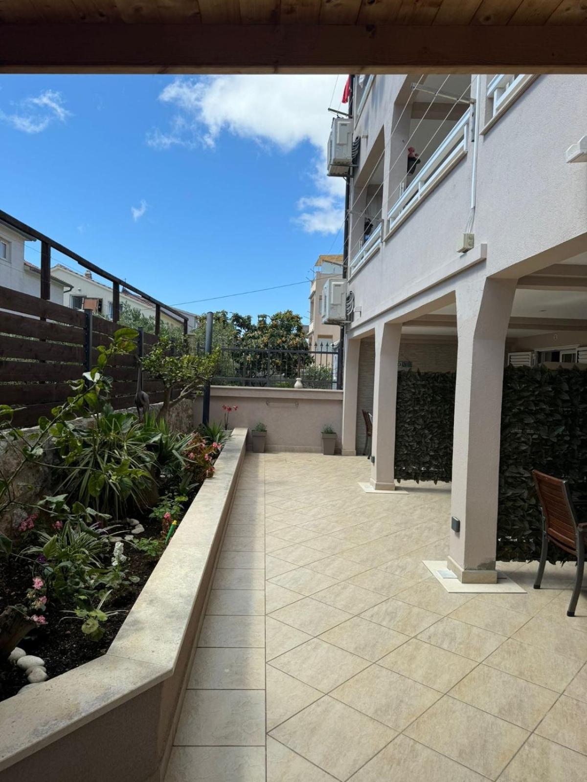 Guest House Kokolo Hvar Town Zewnętrze zdjęcie